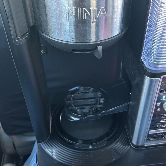 Ninja coffee maker - Picture 4 of 6